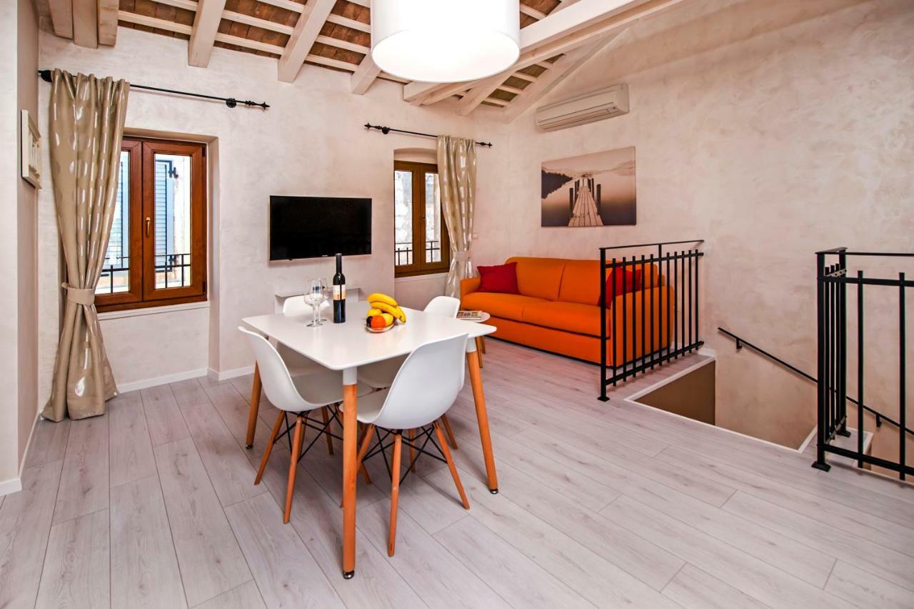 La Fondiaria Hotel Rovinj Exterior photo