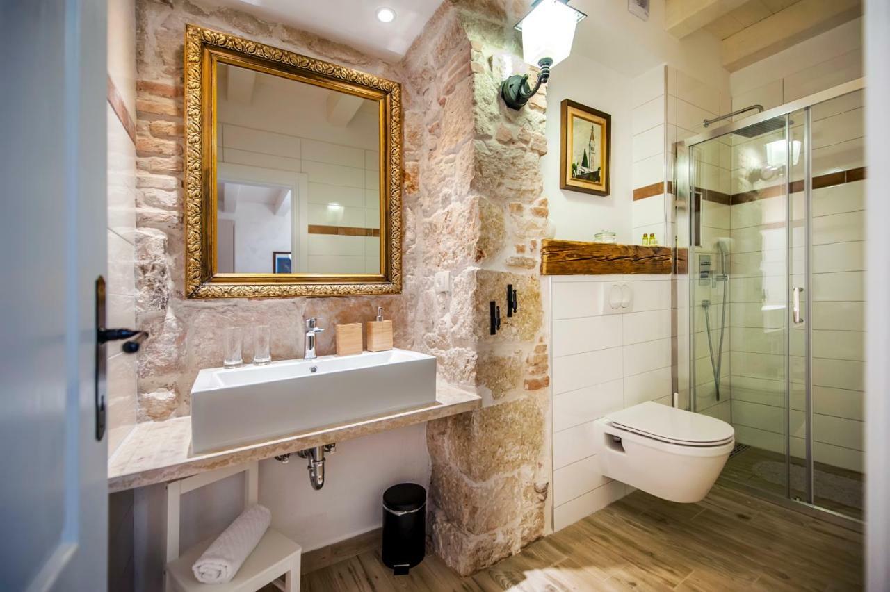 La Fondiaria Hotel Rovinj Exterior photo